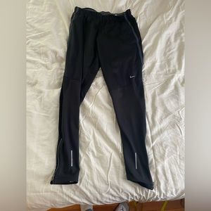 Nike thermal leggings